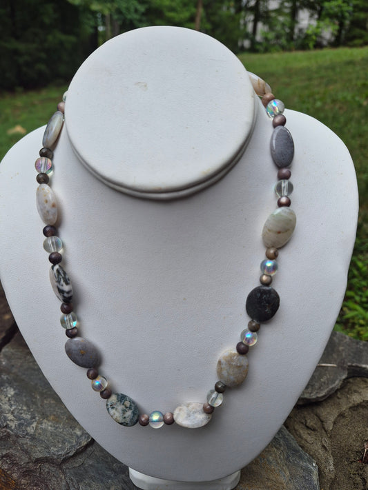 Agate and Crystal necklace